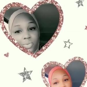 Meet your Posher, Darniece